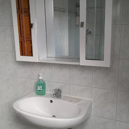 Private With Balcony 布达佩斯