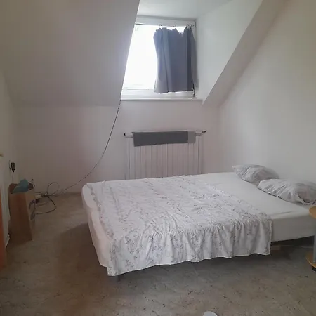 Проживание в семье Private With Balcony